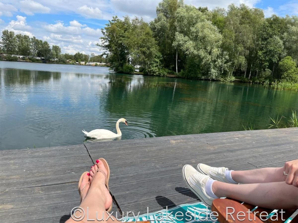 Lakeside Retreat With Hot Tub & Fishing Peg At Tattershall Lakes Country Park Ξενοδοχείο Εξωτερικό φωτογραφία